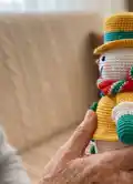 Snowman Gingerbread Amigurumi Pattern step 2 - assembly progress