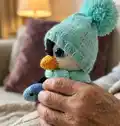 Penguin Lilo Amigurumi Pattern step 3 - details and accessories