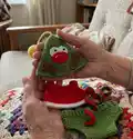 Christmas Tree Hat Clothes Amigurumi Pattern step 1 - construction progress
