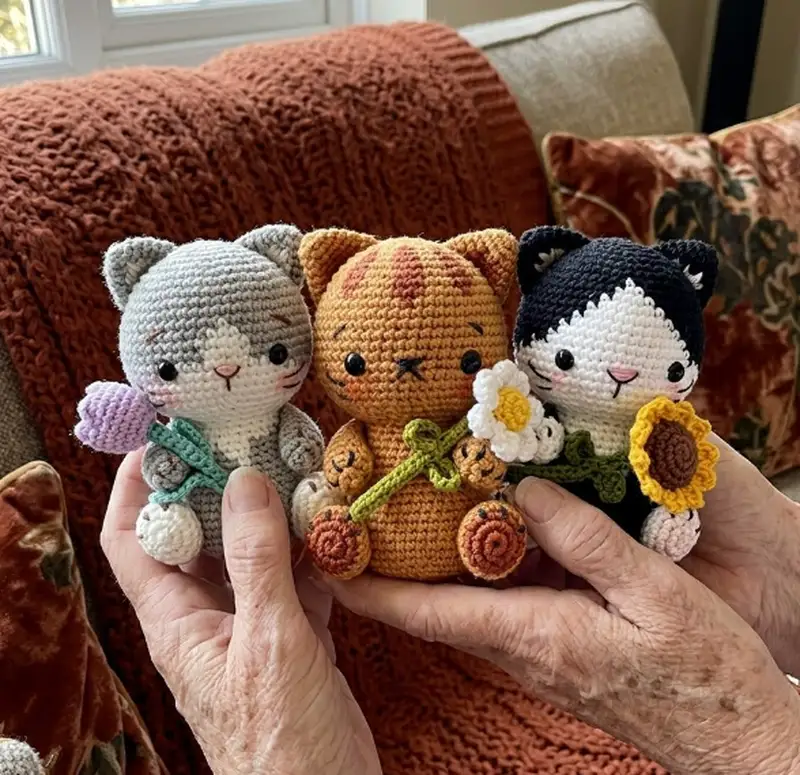 Complimentary Intermediate crochet pattern: The cats and flowers Amigurumi Pattern - Simple to follow guide