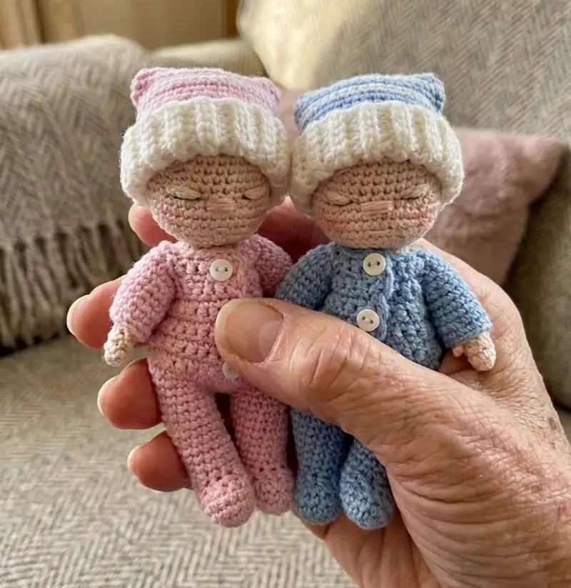 Quality crochet pattern: Goodnight Set Amigurumi Pattern - Intermediate level guide with complete instructions
