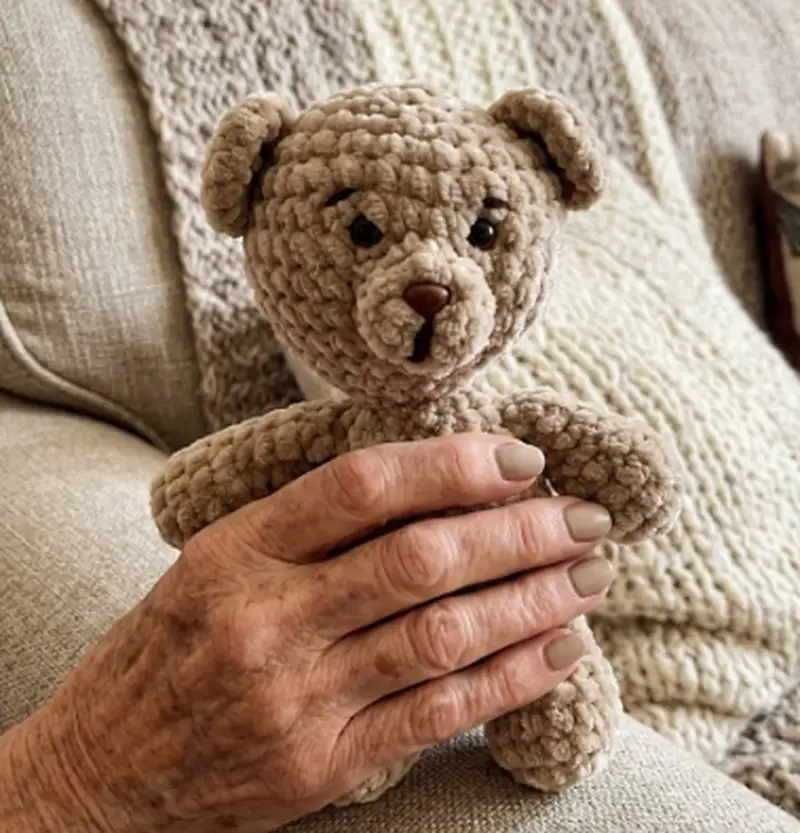 Complimentary Intermediate crochet pattern: Disy the Bear Amigurumi Pattern - Simple to follow guide