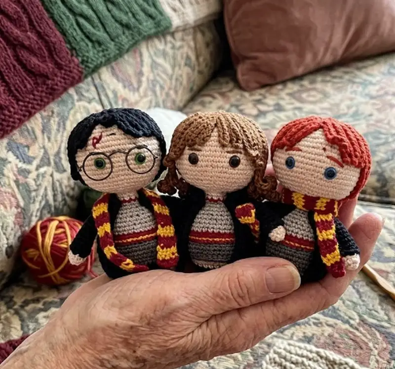 Complimentary Intermediate crochet pattern: Harry and his friends Amigurumi Pattern - Simple to follow guide