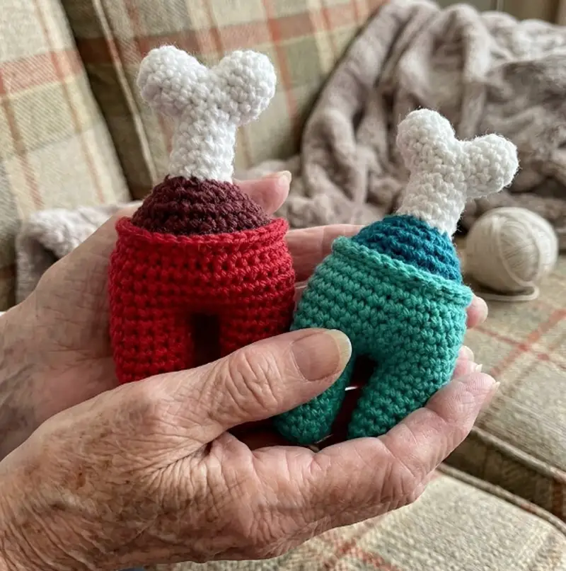 Complimentary Intermediate crochet pattern: Among Us Crewmate Leg Split Amigurumi Pattern - Simple to follow guide