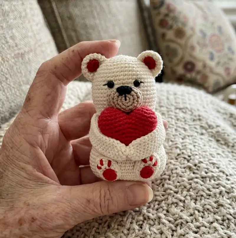 Quality crochet pattern: Valentine's Teddy Bear Amigurumi Pattern - Intermediate level guide with complete instructions