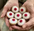Mini Cherry Bakewell Pattern step 1 - construction progress