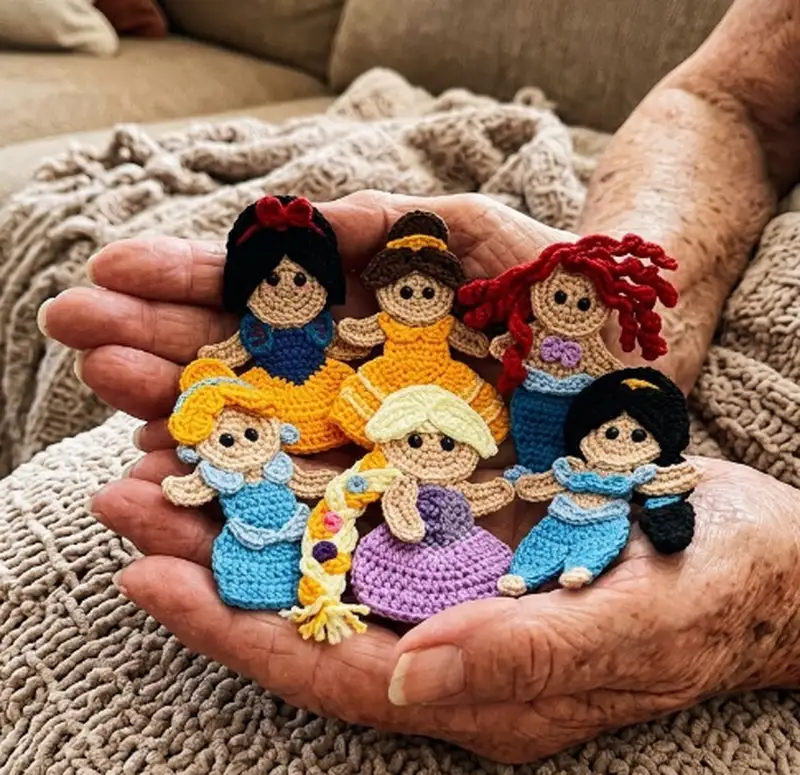 Complimentary Beginner Friendly crochet pattern: Princess Applique Amigurumi Pattern - Simple to follow guide