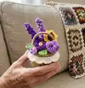 Mini Flower Basket & Flowers Amigurumi Pattern step 4 - final assembly and finishing