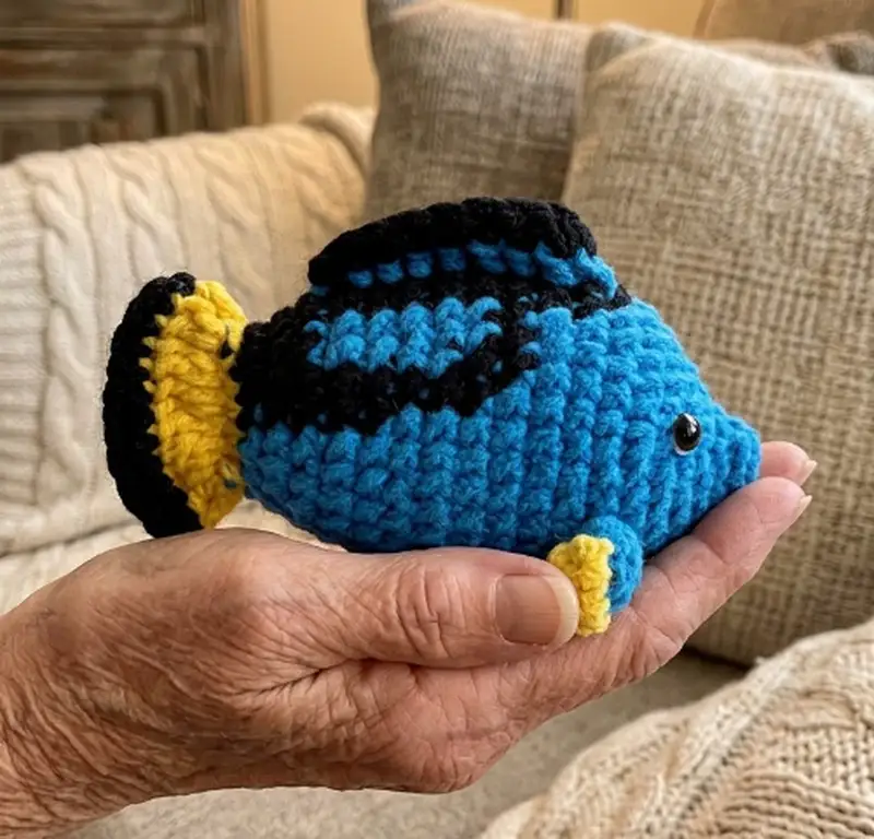 Complimentary Intermediate crochet pattern: Blue Tang Fish Amigurumi Pattern - Simple to follow guide