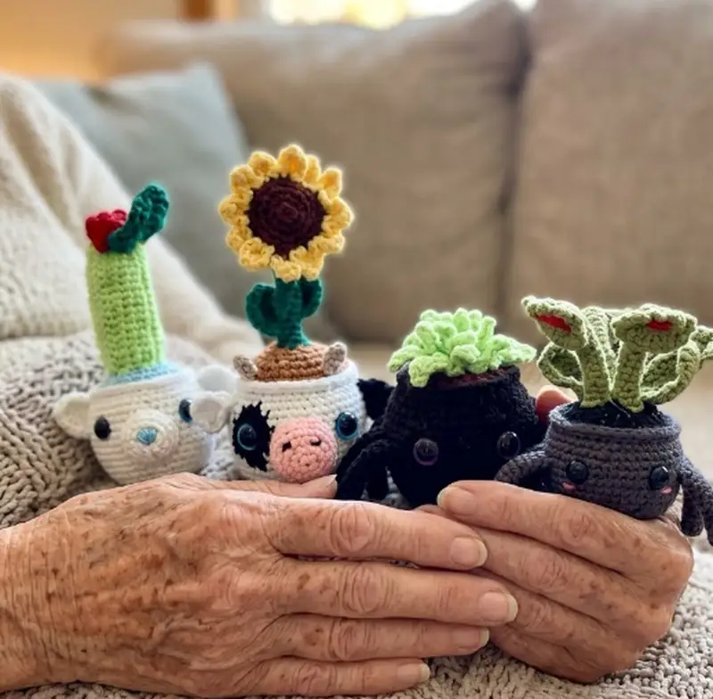 Complimentary Intermediate crochet pattern: Planter Crochet Pattern - Simple to follow guide