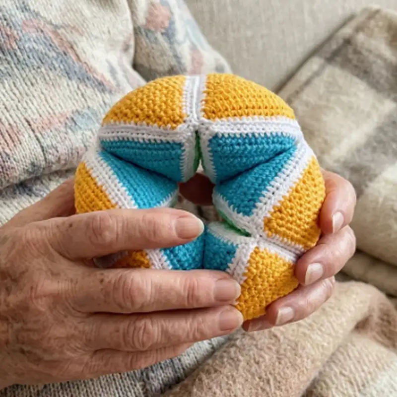 Complimentary Intermediate crochet pattern: Crochet Flexagon Amigurumi Pattern - Simple to follow guide