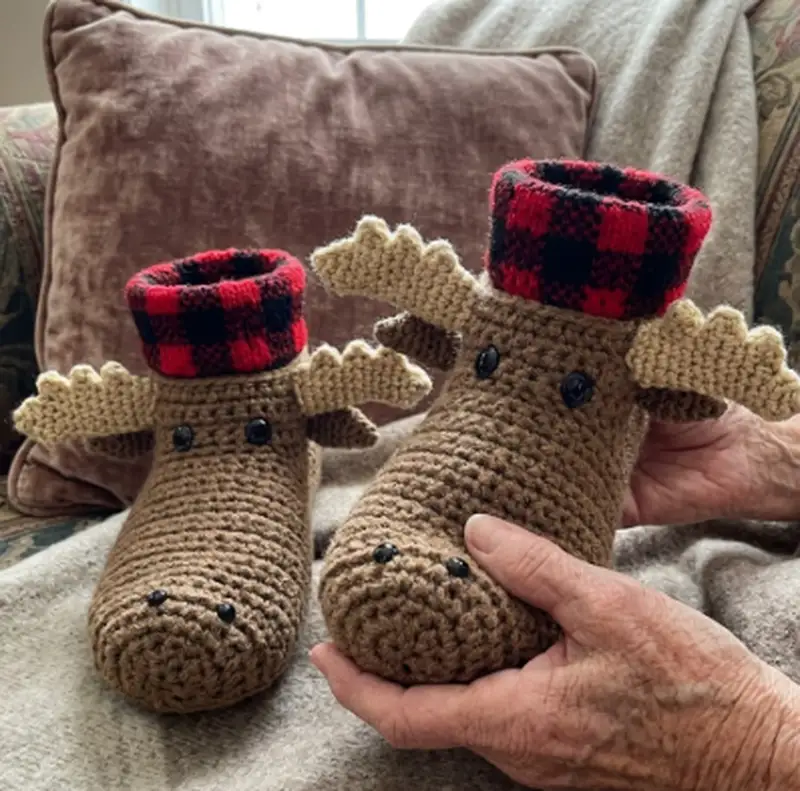 Complimentary Beginner Friendly crochet pattern: Moose Slippers Pattern - Simple to follow guide