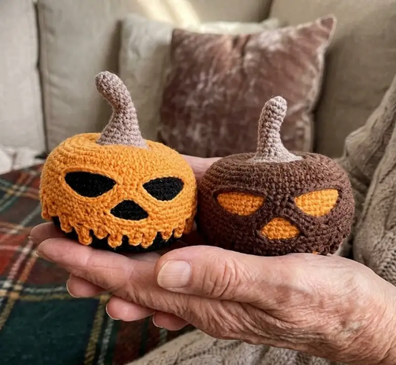 Complimentary Intermediate crochet pattern: Pumpkin for Halloween Amigurumi Pattern - Simple to follow guide