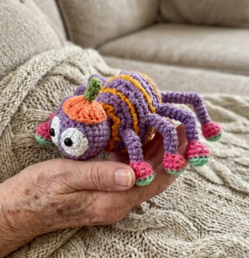 Complimentary Intermediate crochet pattern: Spinderella the Spider Amigurumi Pattern - Simple to follow guide