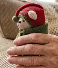 Christmas Outfit Amigurumi Pattern step 2 - assembly progress