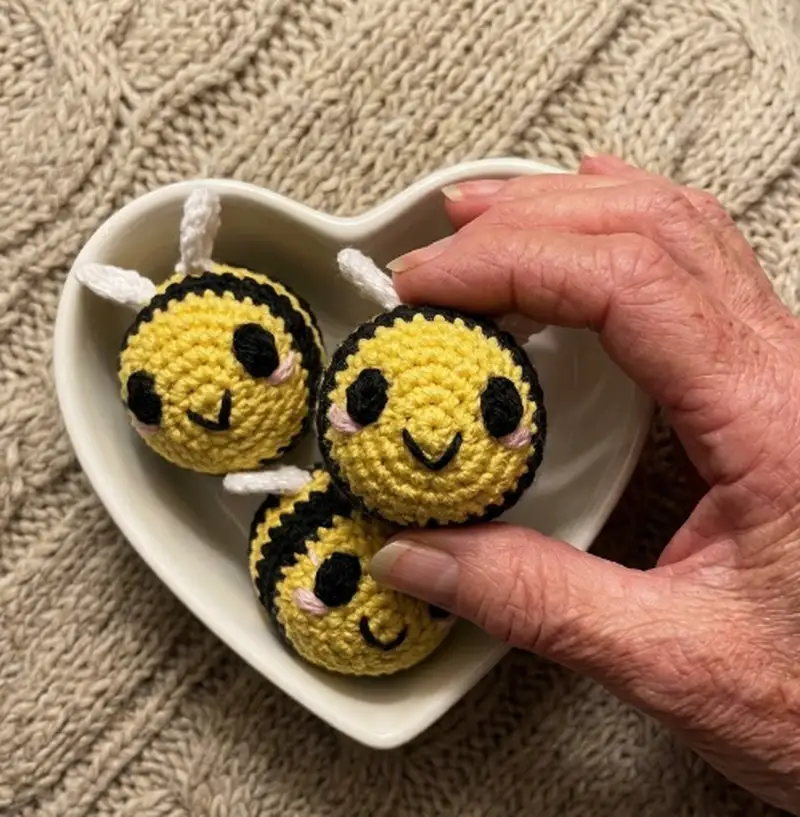 Complimentary Beginner Friendly crochet pattern: Crocheted Bumblebee Amigurumi Pattern - Simple to follow guide