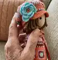 DOLL ZOEY Amigurumi Pattern step 3 - details and accessories