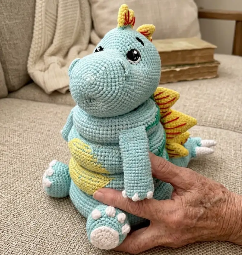 Complimentary Intermediate crochet pattern: Stegosaurus Amigurumi Pattern - Simple to follow guide