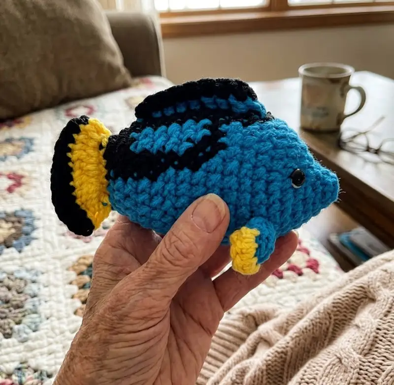 Complimentary Intermediate crochet pattern: Blue Tang Fish Amigurumi Pattern - Simple to follow guide