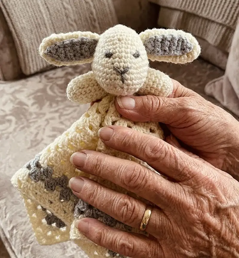 Complimentary Beginner Friendly crochet pattern: Snuggle Bunny Amigurumi Pattern - Simple to follow guide