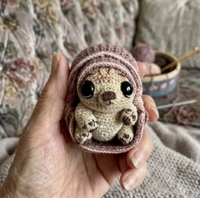 Complimentary Intermediate crochet pattern: Tuk Tuk Armadillo Amigurumi Pattern - Simple to follow guide