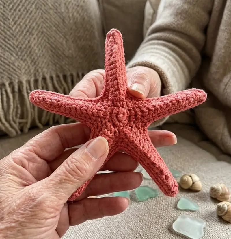 Complimentary Beginner Friendly crochet pattern: Starfish Amigurumi Pattern - Simple to follow guide