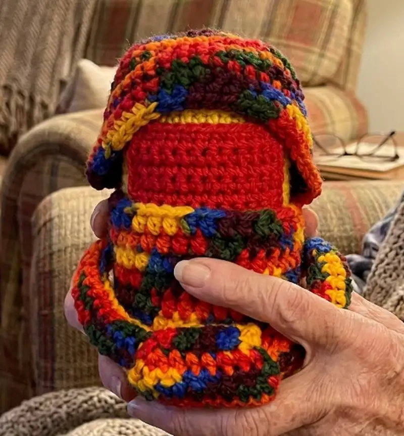 Complimentary Beginner Friendly crochet pattern: Hoodie Can Koozie Pattern - Simple to follow guide