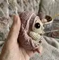 Tuk Tuk Armadillo Amigurumi Pattern step 3 - details and accessories