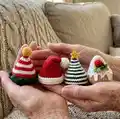 Christmas Hats for Mini Penguins Amigurumi Pattern step 1 - construction progress