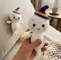 Cute Plushies Ghost Amigurumi Pattern step 4 - final assembly and finishing