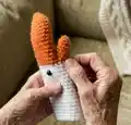 Goose Mittens Pattern step 3 - details and accessories